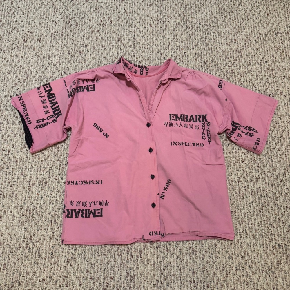 Vintage 80s Embark Graphic Short Sleeve Button Down Shirt Pink Streetwear Boxy